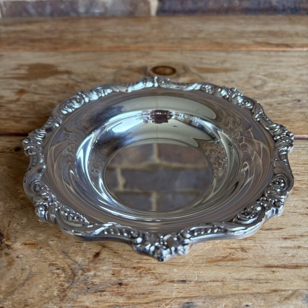 VTG EPCA Old English by Poole #5004 Silverplate Ornate Bon Bon Dish Candy Bowl